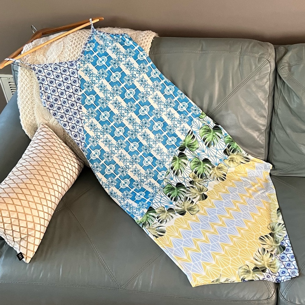 Rare ISLE By MELIS KOZAN Tropical ASYMMETRICAL Summer DRESS w Spaghetti Strap S